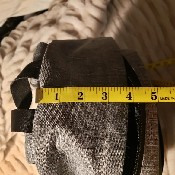 Herschel Supply Co NWOT Original Backpack $98 - Picture 4 of 13